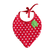 Yếm cho bé hình quả dâu tây độc đáo